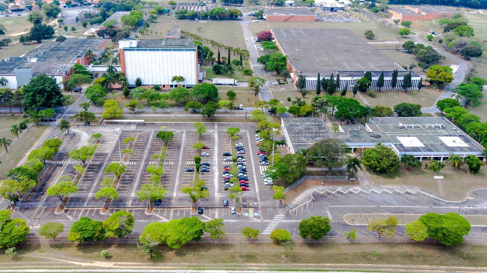 Centro Empresarial do Vale